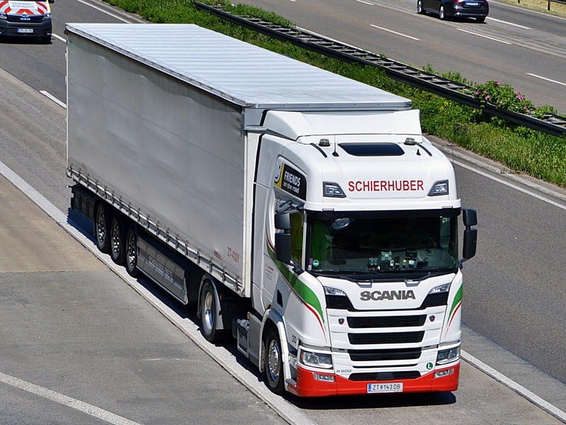 SCHIERHUBER 20, ZT 143DB, A 0111.jpg