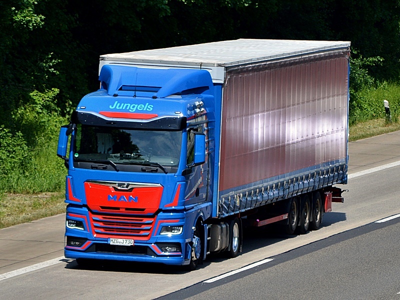 Jungels, MZG-J 730 0063.jpg