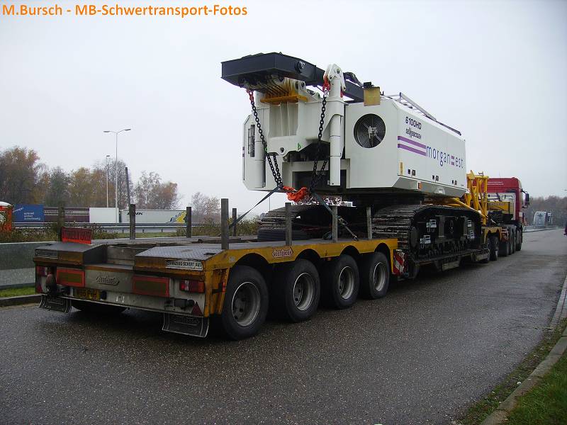  DAF-95-XF530-Potteries-M55PHH-Bursch-231
107-07.jpg