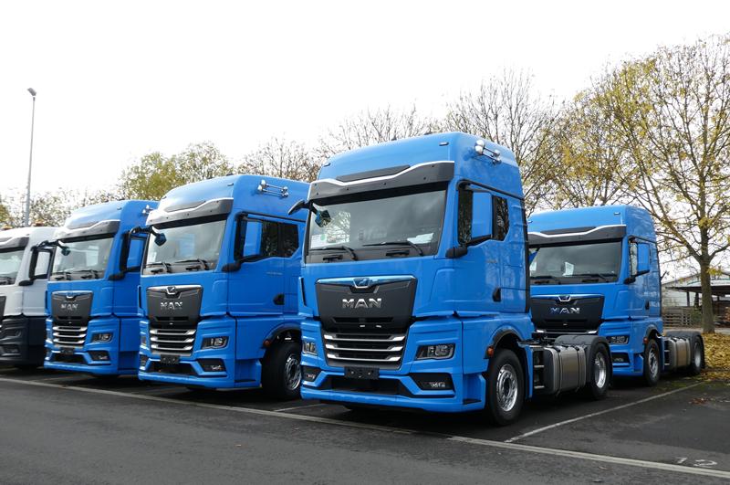 New MAN TGX 18.520 Scharf Transporte 4 (Copy).jpg