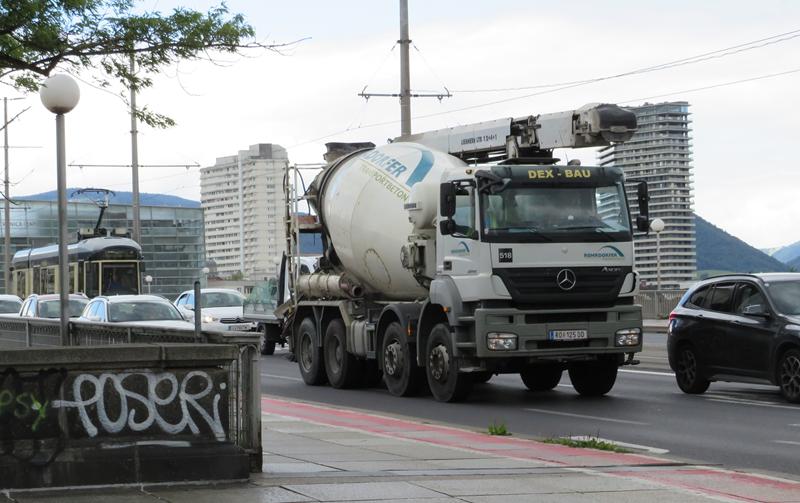 MB Axor 3240 Rohrdorfer Transportbeton 20 (Copy).jpg