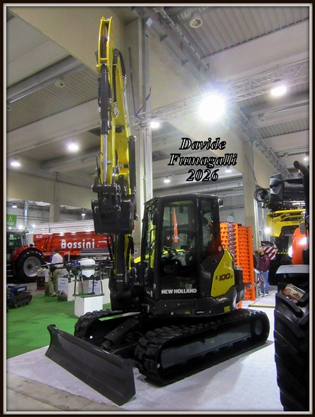 New Holland E100D 001.jpg