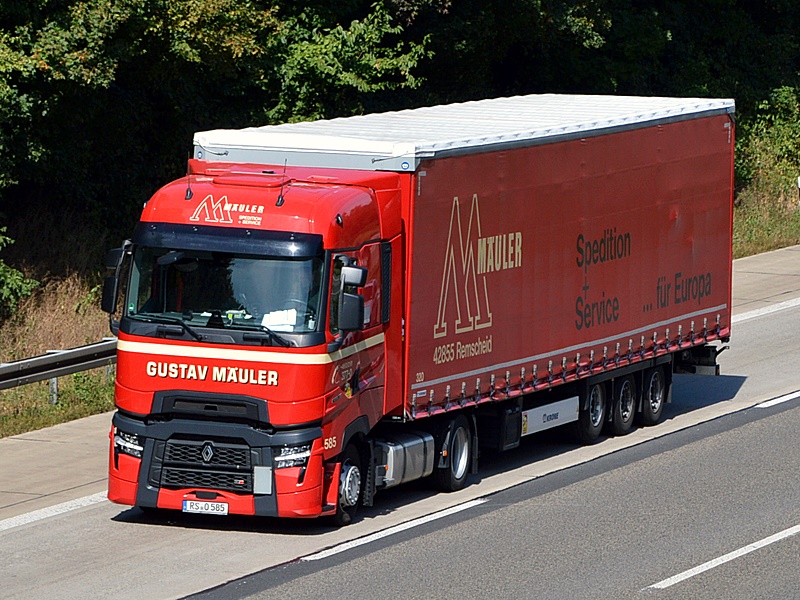M&Auml;ULER 585, RS-O 585 0114.jpg