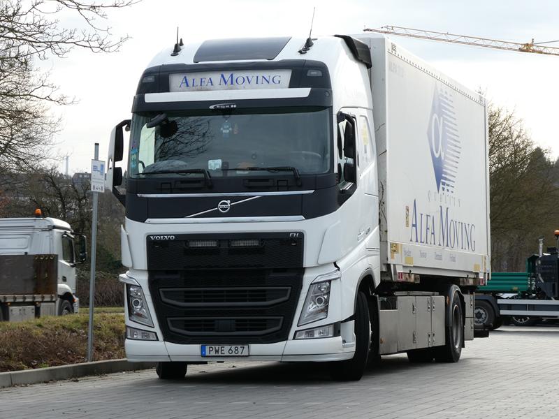 Volvo FH 420 E6 Alfa Moving 2 (Copy).jpg