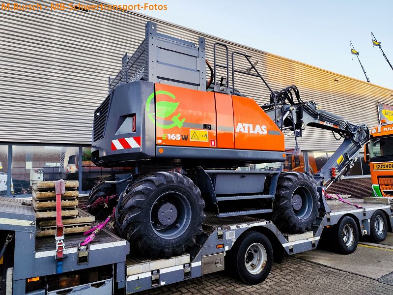 Van der Pols Pernis Machineverhuur B.V  0004.jpg