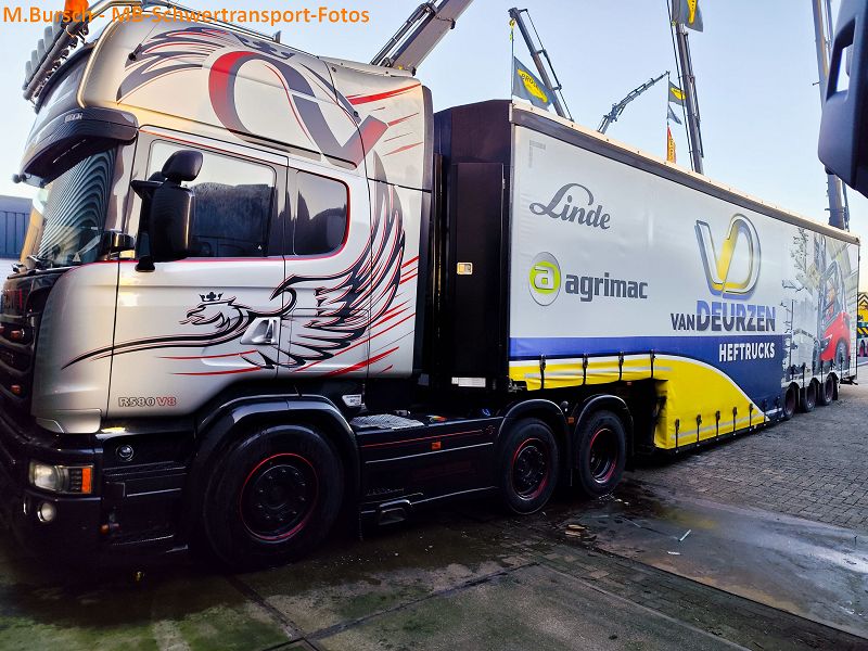 Van Deurzen Heftrucks B.V 0001.jpg