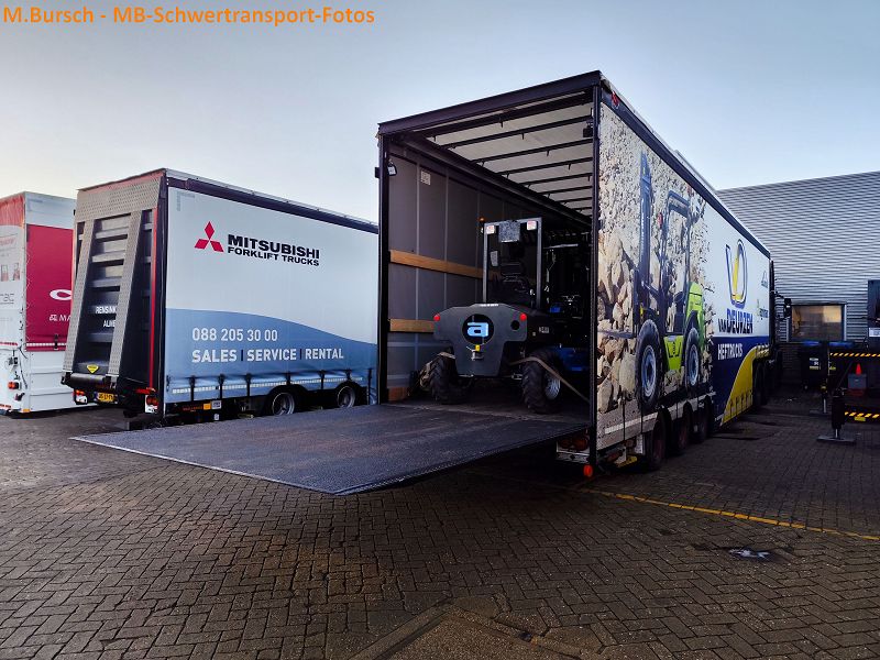 Van Deurzen Heftrucks B.V 0003.jpg