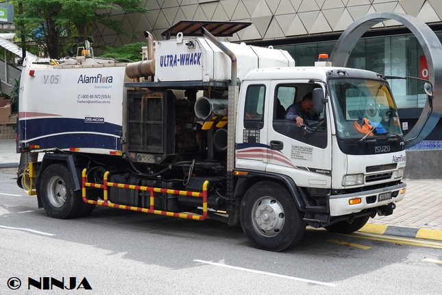 Isuzu_FTR_4x2_DRB_Hicom_MY_03.jpg