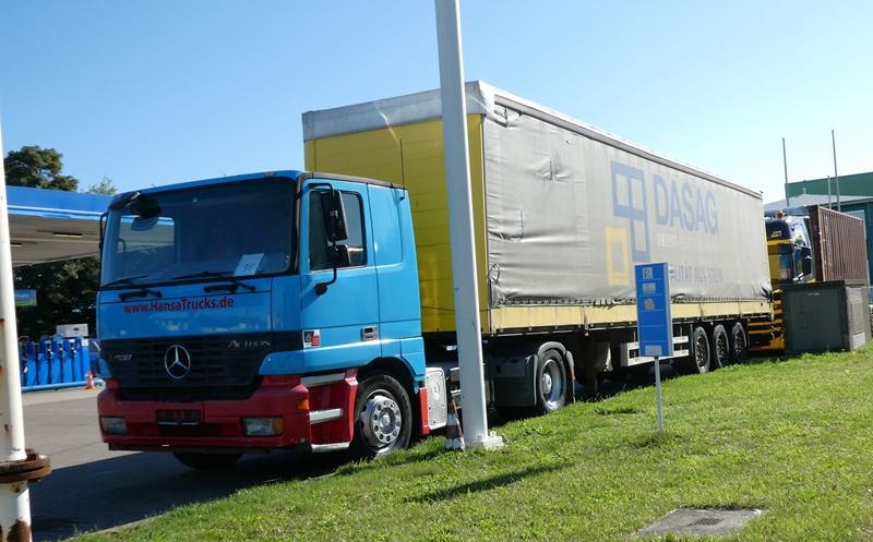 MB Actros 1843 MP1 Hansa Trucks 1 (Copy).jpg