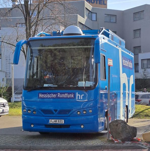 &Uuml;bertragungsbusHessischer Rundfunk 1 (Copy).jpg
