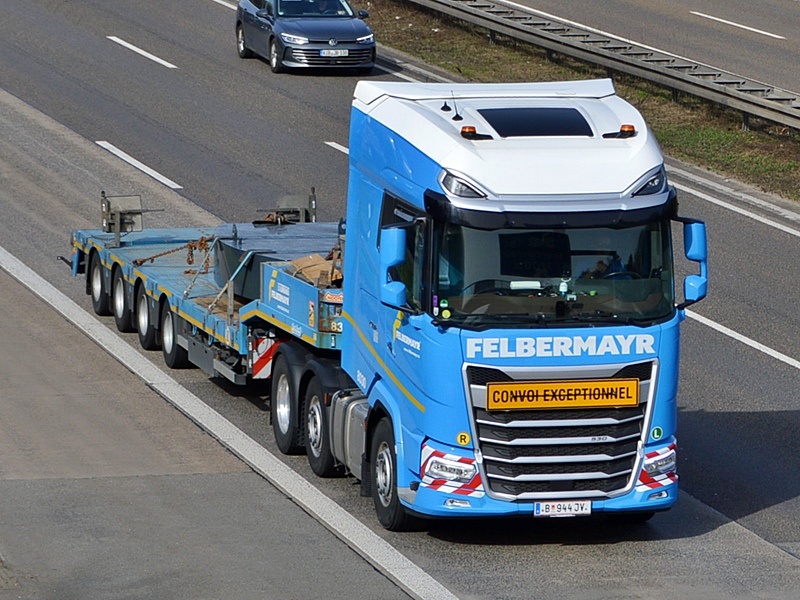 FELBERMAYR, B 944JV, A 0125.jpg