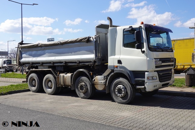 DAF_CF_85.450_8x4_S3_01.jpg