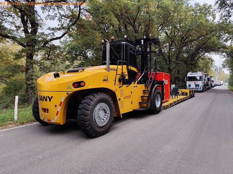 Mack & Speciaal Transportdag 0251.jpg