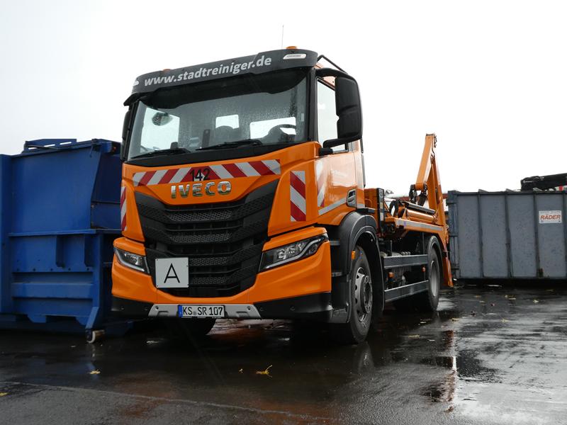 Iveco X-Way 400 Stadt Reinger 1 (Copy).jpg