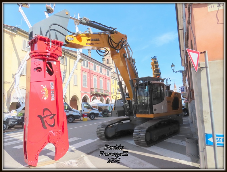 Liebherr R934 Devoti 001.jpg