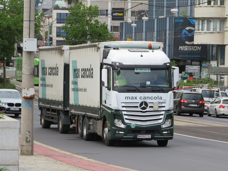 MB Actros 2545 MP4 Max Cancola 1 (Copy).jpg