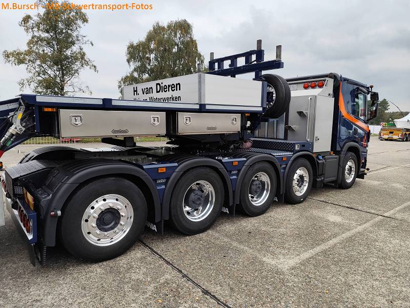 Mack & Speciaal Transportdag 1127.jpg