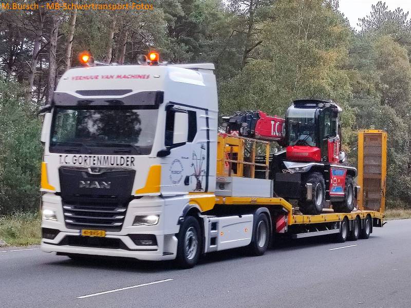 Mack & Speciaal Transportdag 0293.jpg