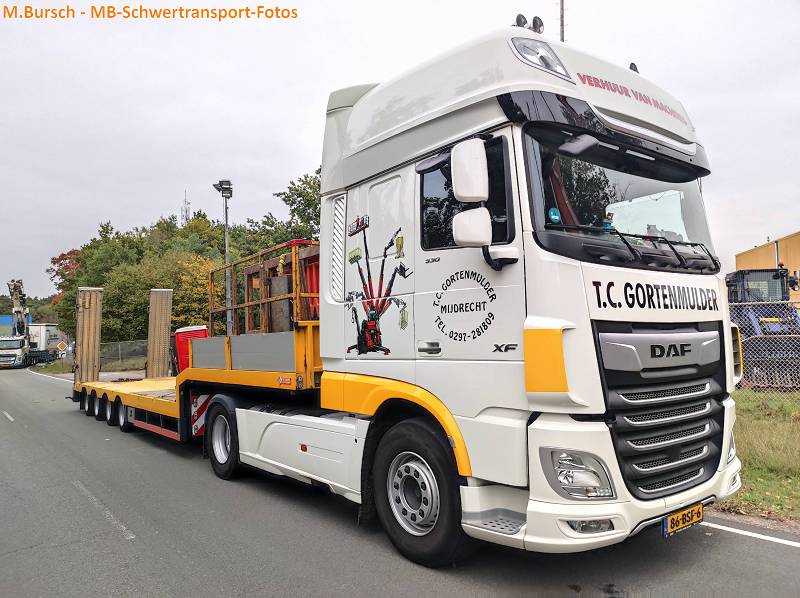 Mack & Speciaal Transportdag 0305.jpg