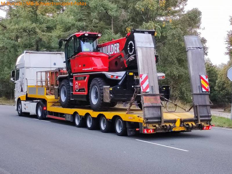 Mack & Speciaal Transportdag 0309.jpg