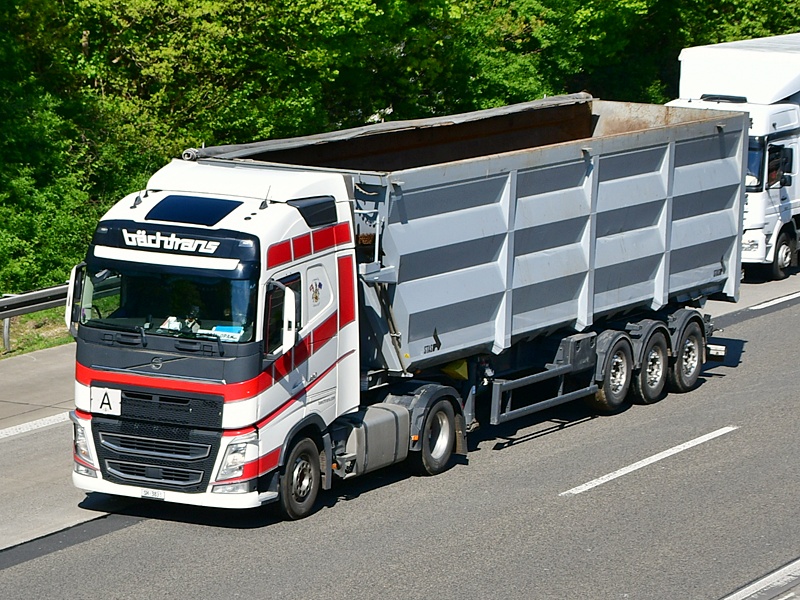 b&auml;chtrans, SH 3833, CH 0570.jpg
