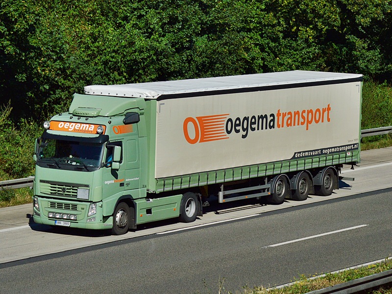oegema, 9B6 3865,CZ, NL 0100.jpg