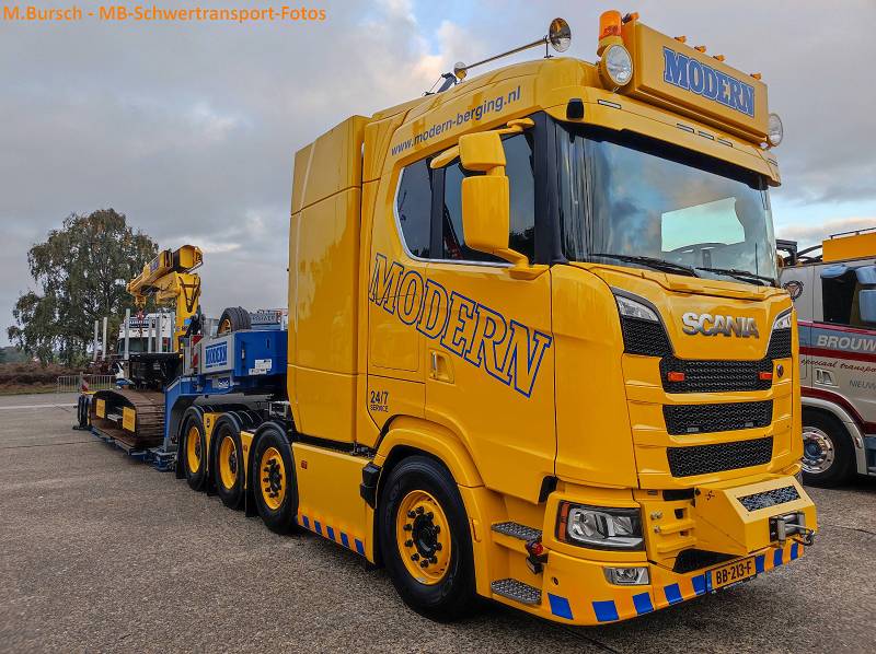 Mack & Speciaal Transportdag 0737.jpg