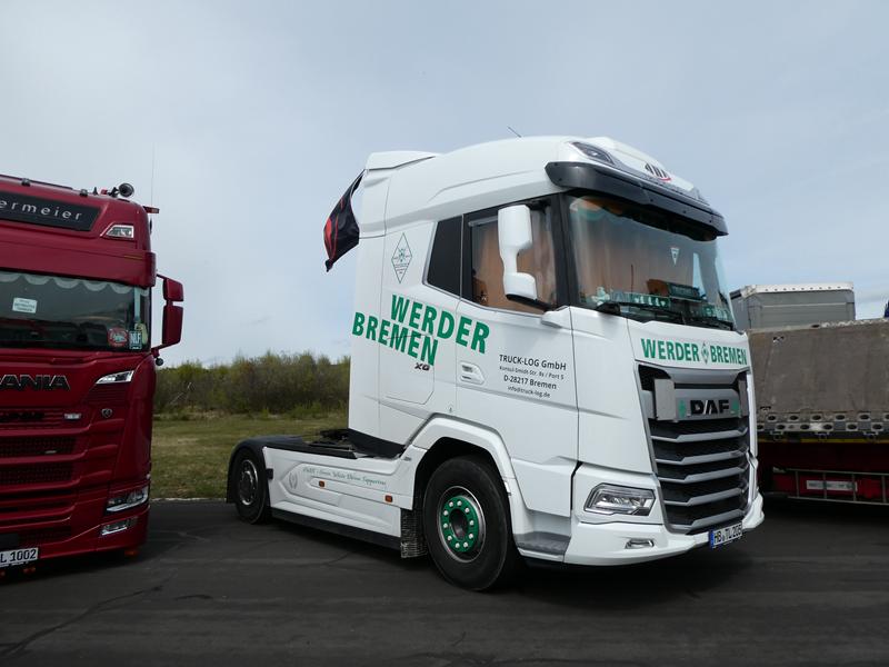 New DAF XG 480 Werder Bremen 2 (Copy).jpg