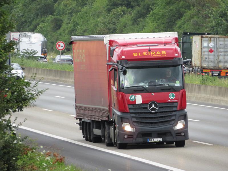 New MB Actros 1845 MP5 Bleiras Logistics 32 (Copy).jpg