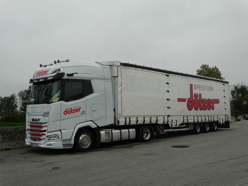 comp_DSC00126 - Kopie.jpg