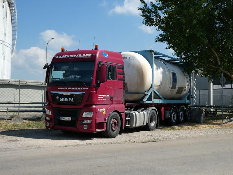 MAN TGX 18.440 E6 Lugmair 6 (Copy).jpg