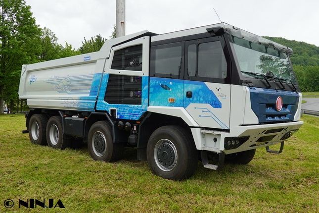 T_815-7_Force_UN_8x8.2_E-Drive_S1_AJ_06.jpg