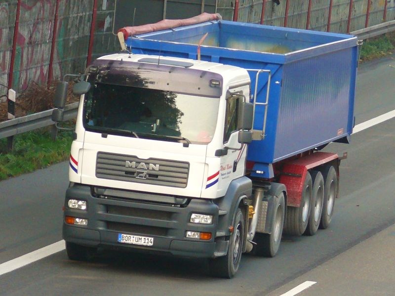 P1020581.jpg