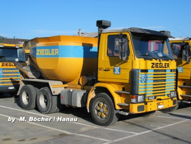 Scania 142 6x4 mit Betonmulde Ziegler.jpg