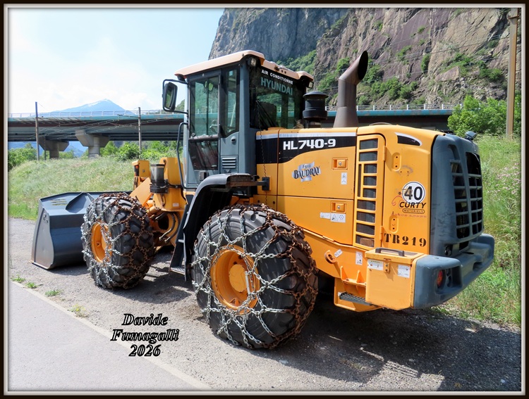 Hyundai HL740-9 Baudray 002.jpg