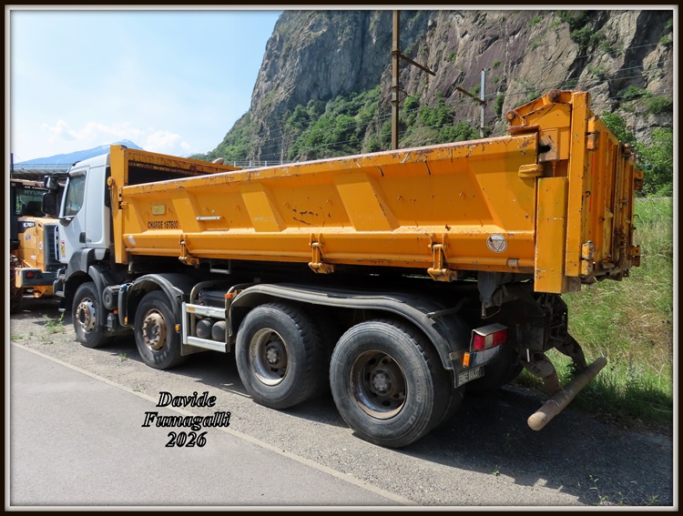 Renault Kerax 002.jpg