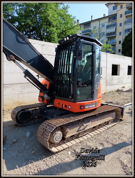 Eurocomach ESP100UR Santambrogio 002.jpg