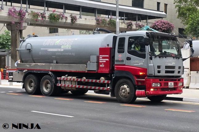 Isuzu_CYZ_6x4_Tank_SGP_02.jpg