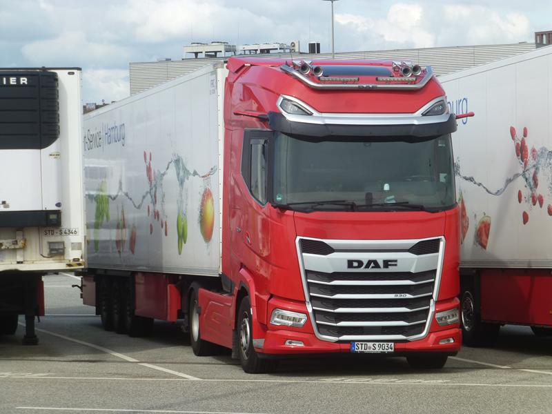 New DAF XG+ 530 Frucht Service Hamburg 1 (Copy).jpg