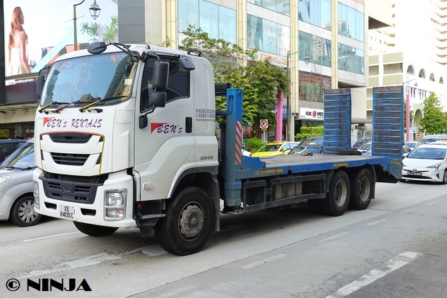 Isuzu_CYZ_6x4_Tow_SGP_02.jpg