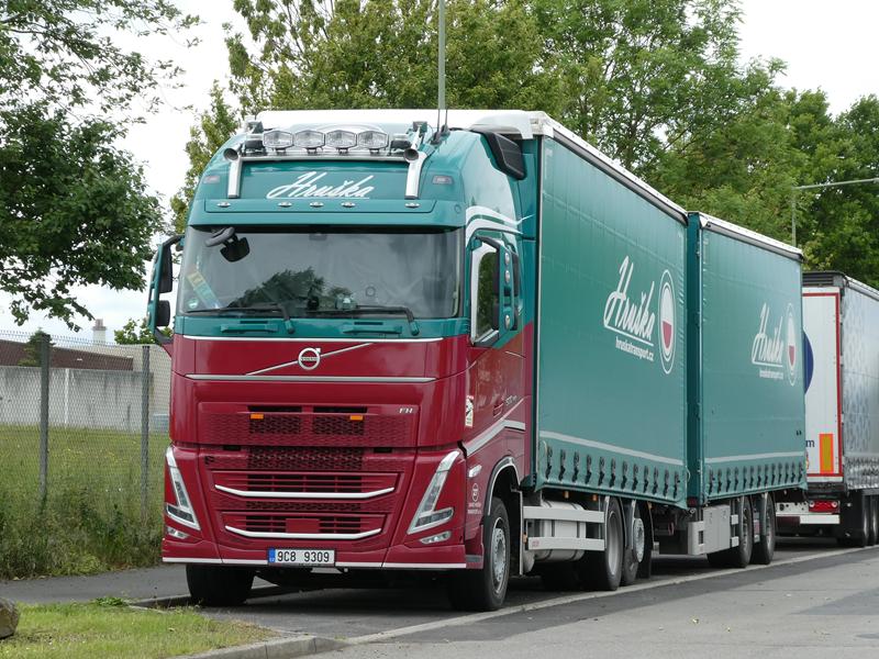 New Volvo FH 500 Hruska Transport 1 (Copy).jpg