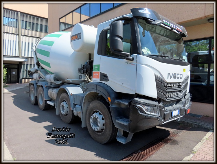 Iveco T-WAY 510 Testa 001.jpg