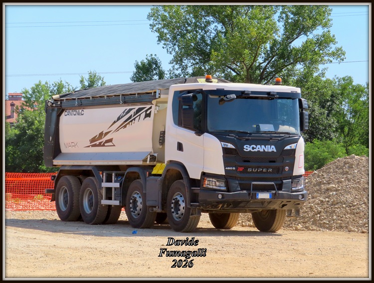 Scania 460G XT.jpg