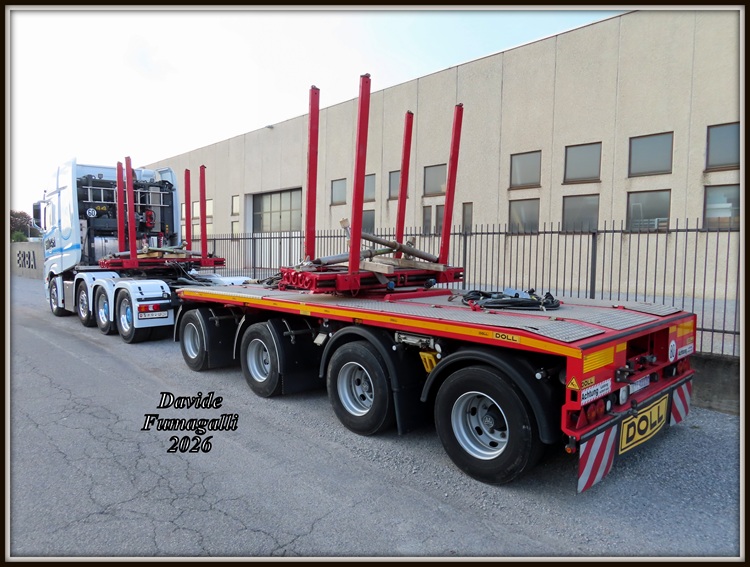 Mercedes-Benz Actros 4163 Sabesa 004.jpg