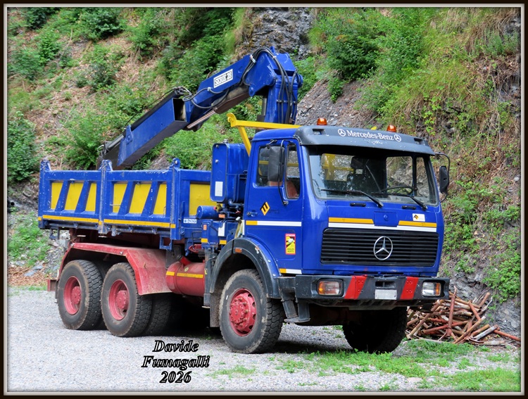 Mercedes-Benz NG 26XX Effe3.jpg