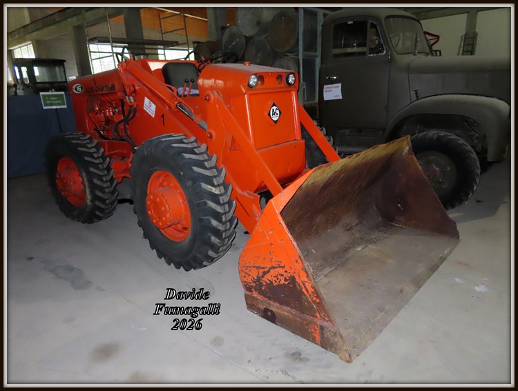 Allis - Chalmers TL16 (2).jpg