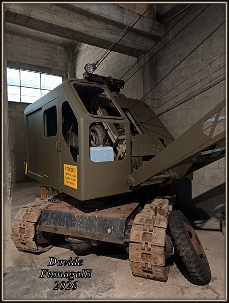 O&K R6 008.jpg