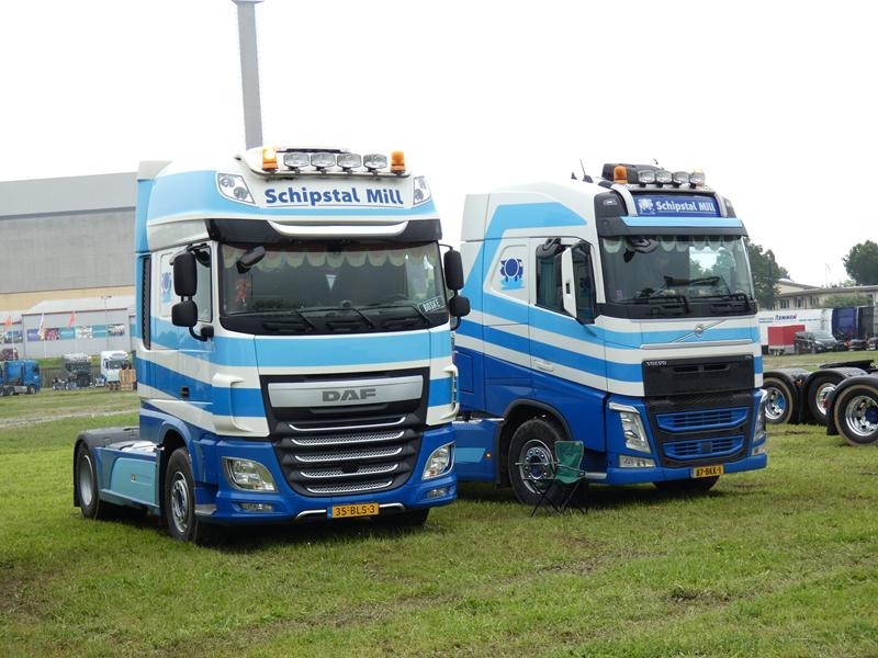 DAF XF 480 + Volvo FH 460 E6 Scipstal Mill 1 (Copy).jpg
