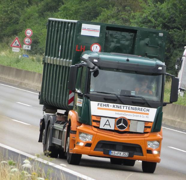 New MB Actros 2545 MP5 Fehr Knettenbrech 50 (Copy).jpg