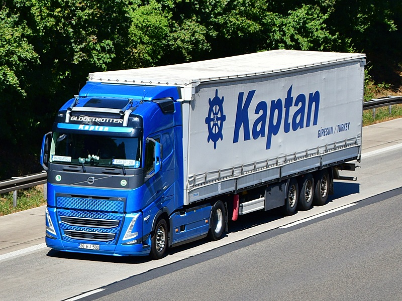 Kaptan, Giresun, 28 EJ 500, TR 1639.jpg